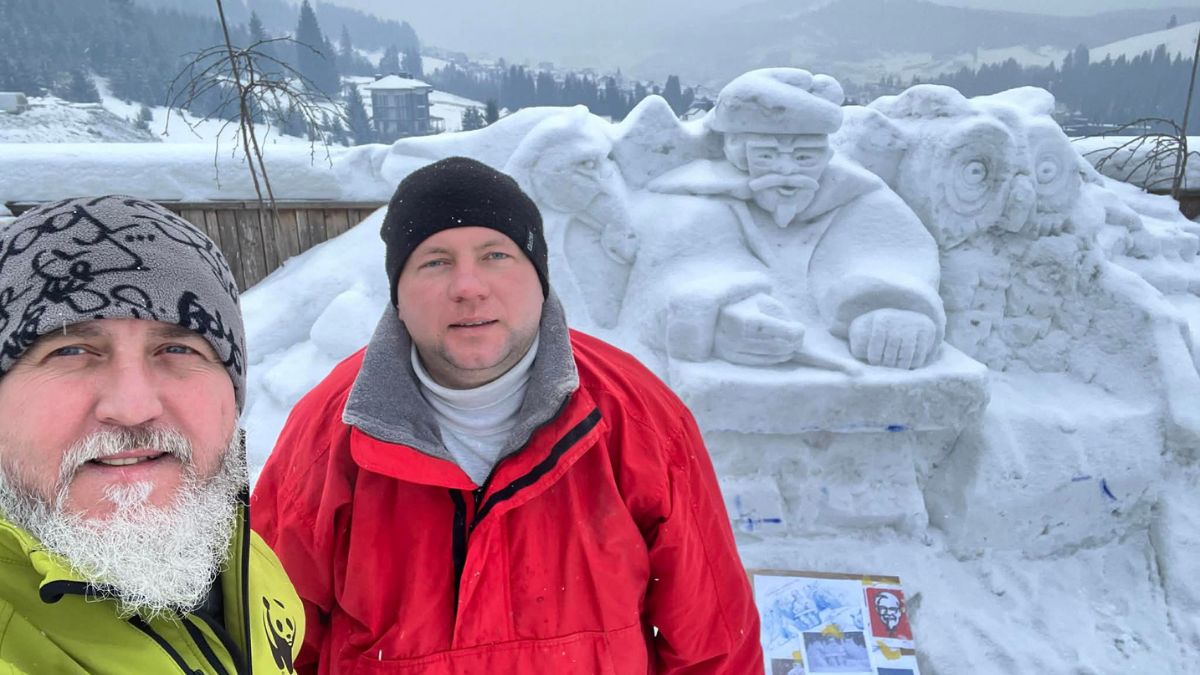 снігова скульптура