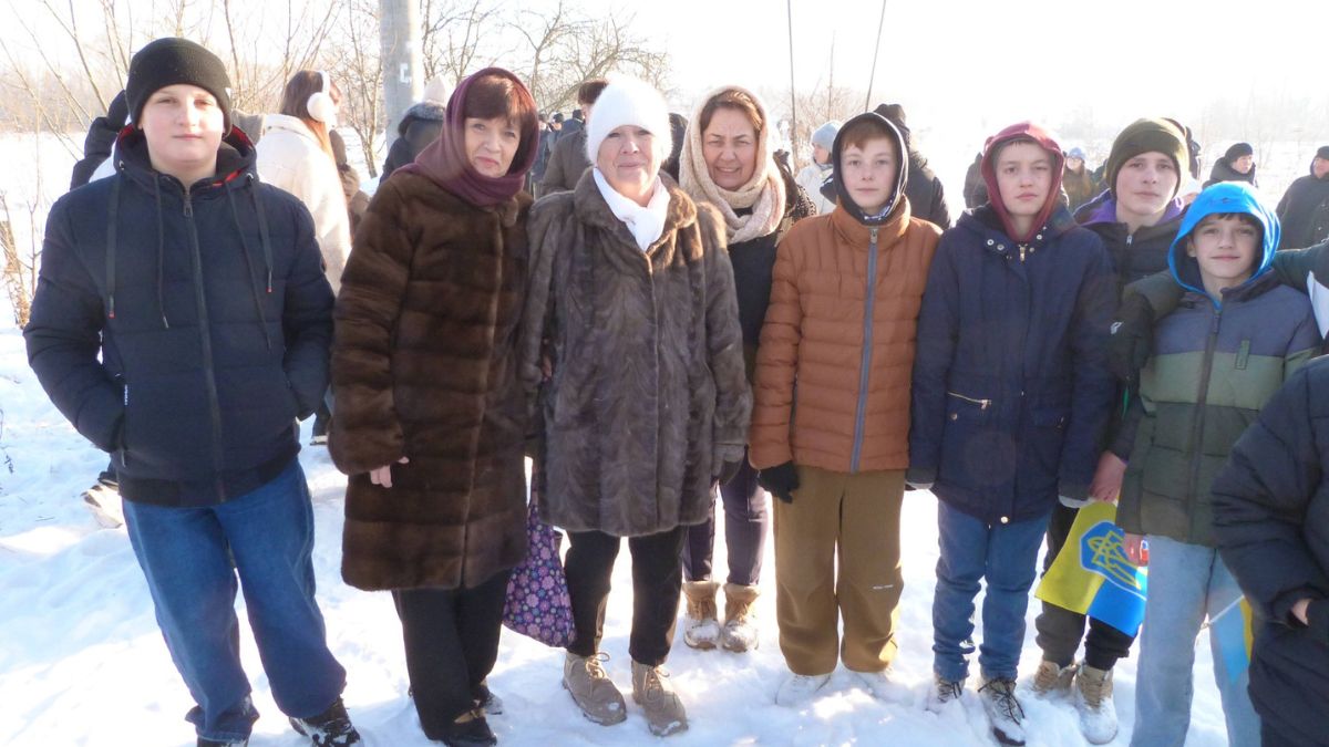 У Сваричеві ланцюг єдності