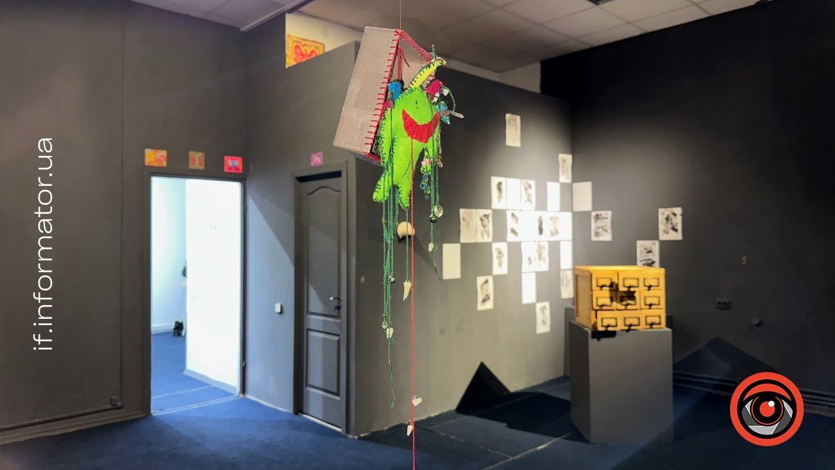 "До, після і невідомо що далі": в Івано-Франківську відкрили підсумкову виставку курсу "Доля мистецтва"