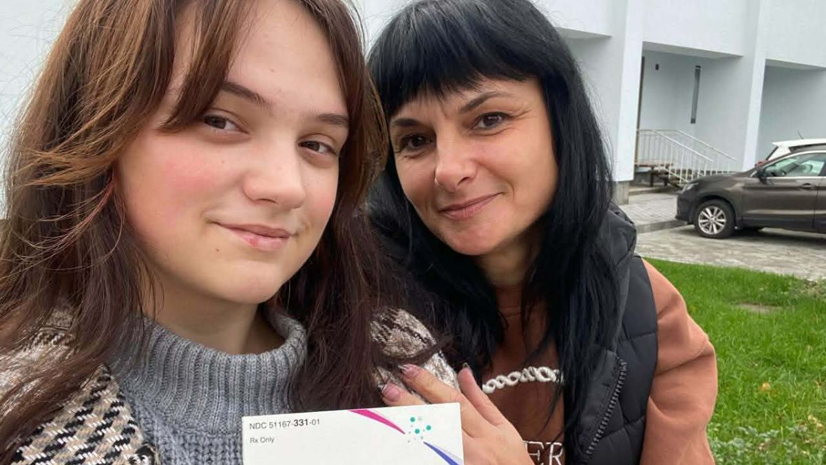 Дівчина з муковісцидозом