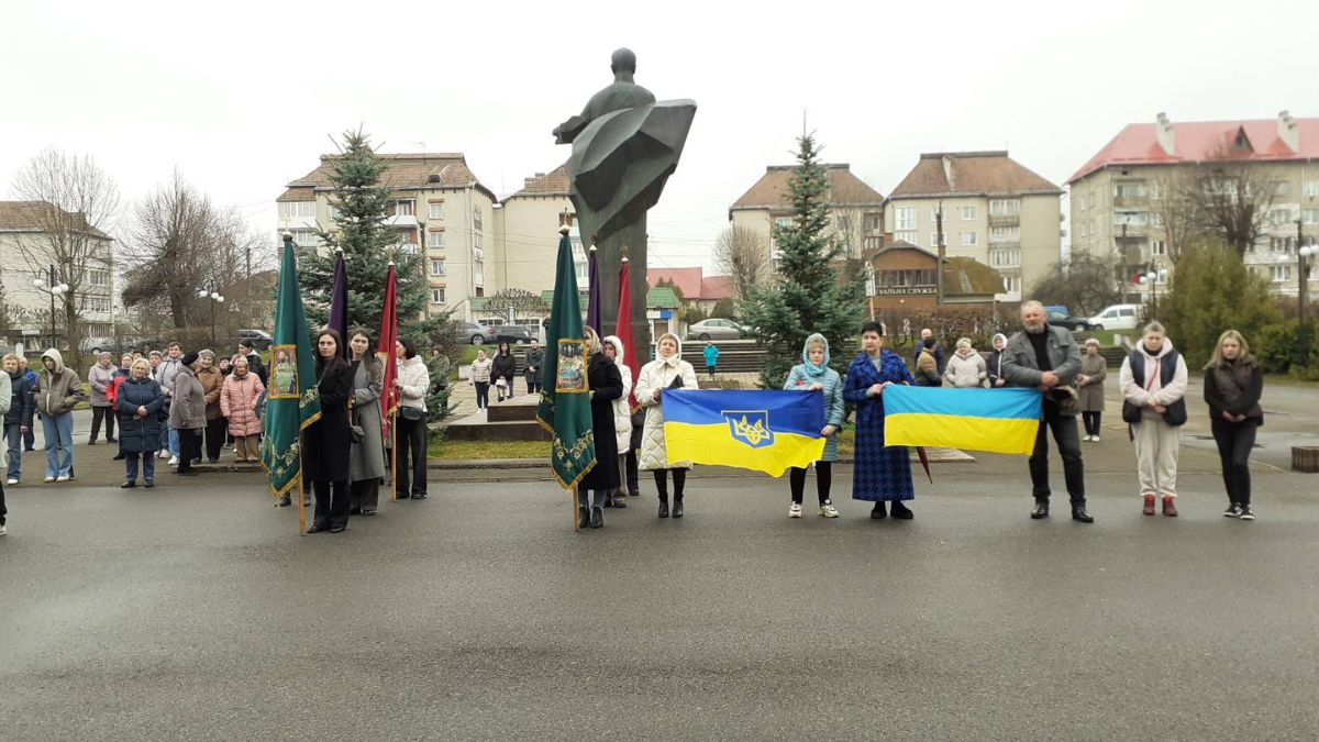 У Брошневі поховали Героя Олега Яковишина