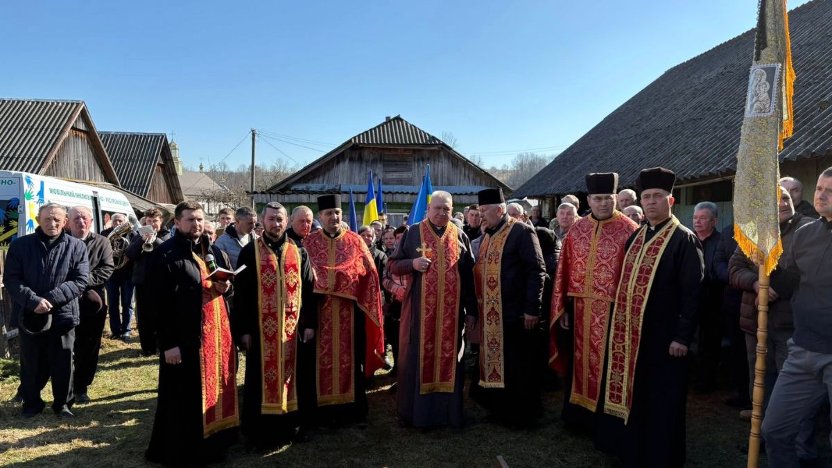 Похорон Героя у Петранці