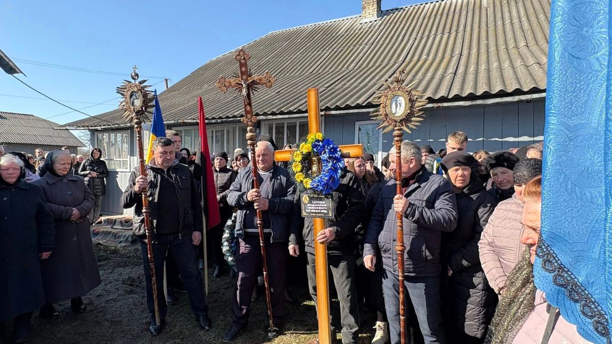 Похорон Героя у Петранці