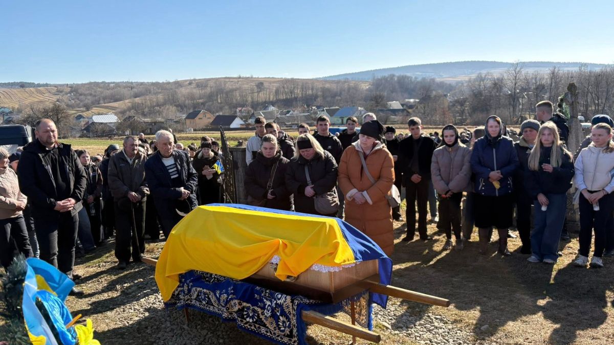 Похорон Героя у Петранці