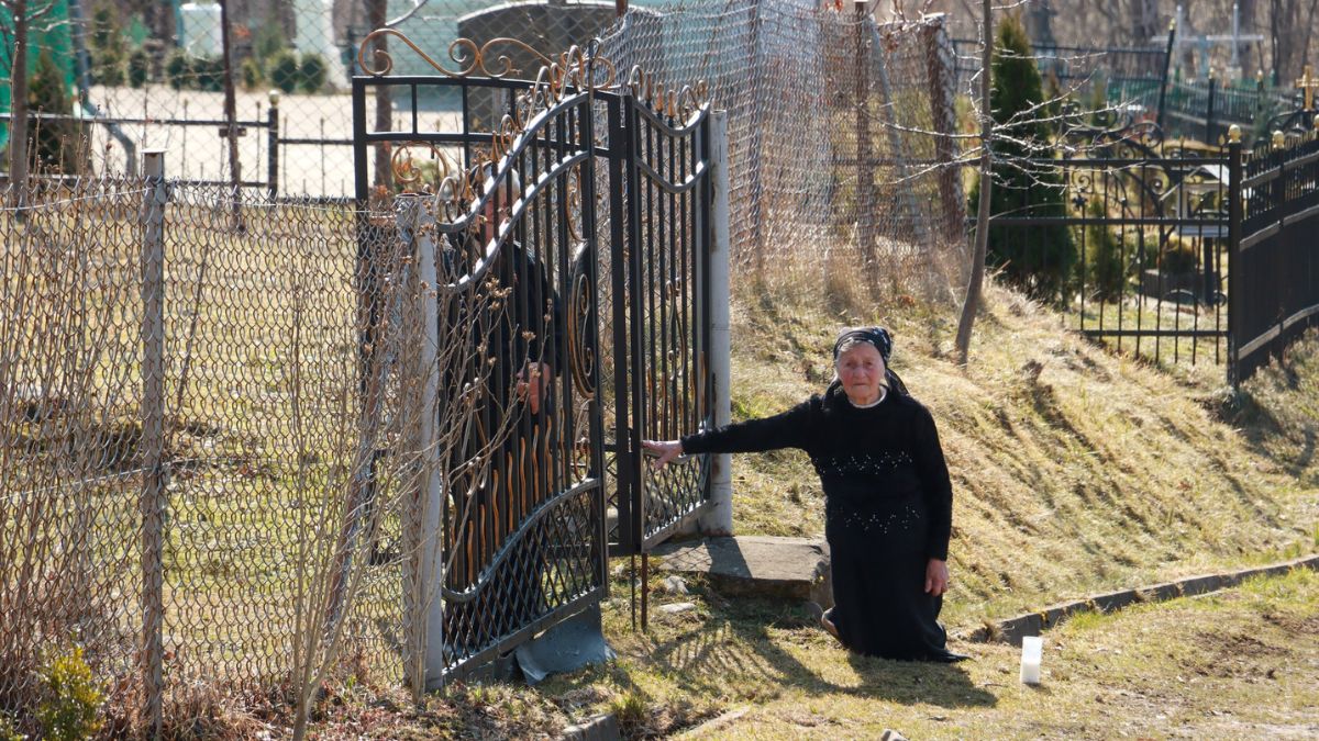 На Рожнятівщині поховали Героя Василя Шийку