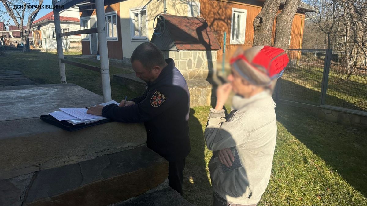 У Вигоді чоловік отримав опіки під час пожежі