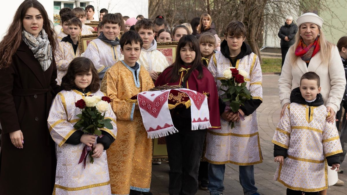 Хресна хода у Долині