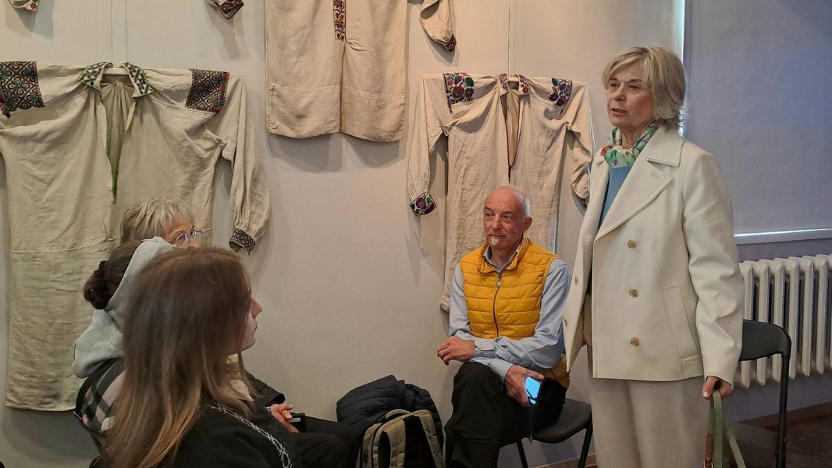 У Калуші відбулася зустріч родин Героїв з волонтерами