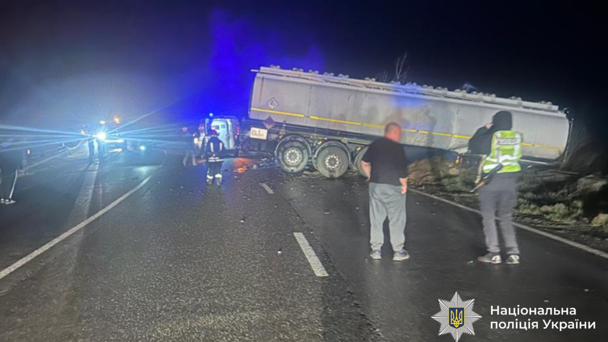 На Прикарпатті сталася смертельна потрійна ДТП