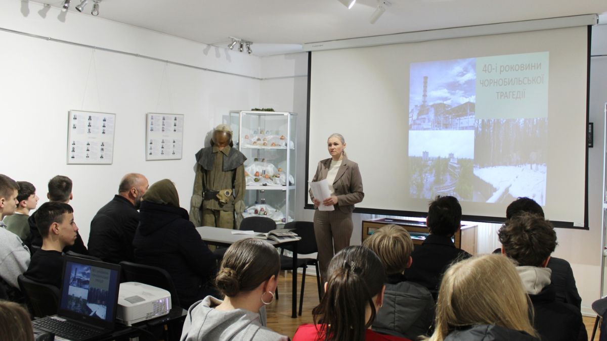 У Долині вшанували учасників Чорнобильської трагедії