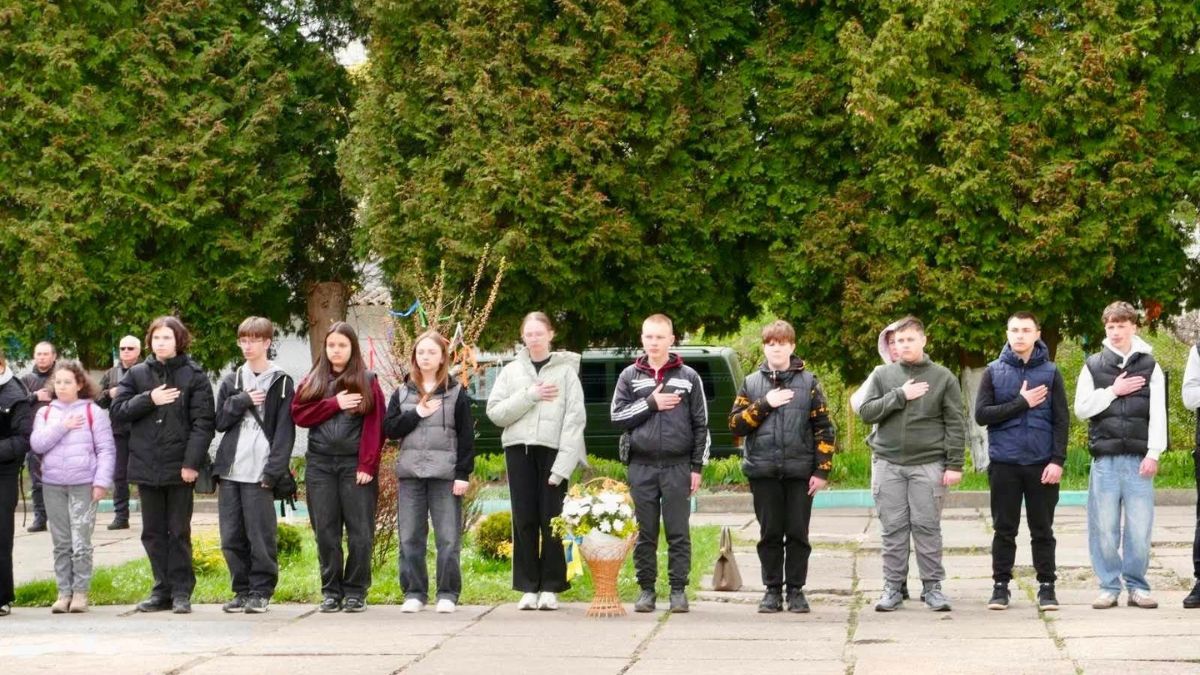 У Калуші відкрили дошку Героєві Білобровому