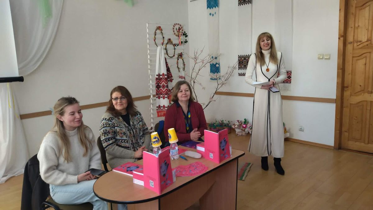У Долині презентація книги про війну