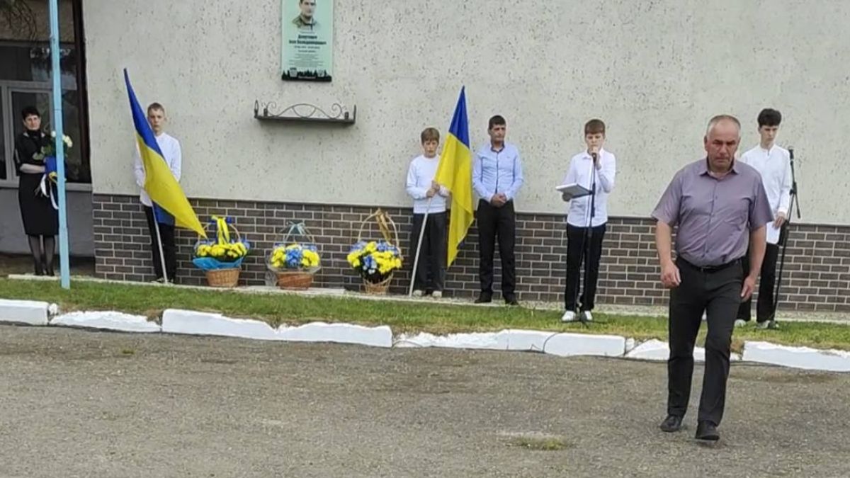 У Суходолі освятили меморіальну дошку