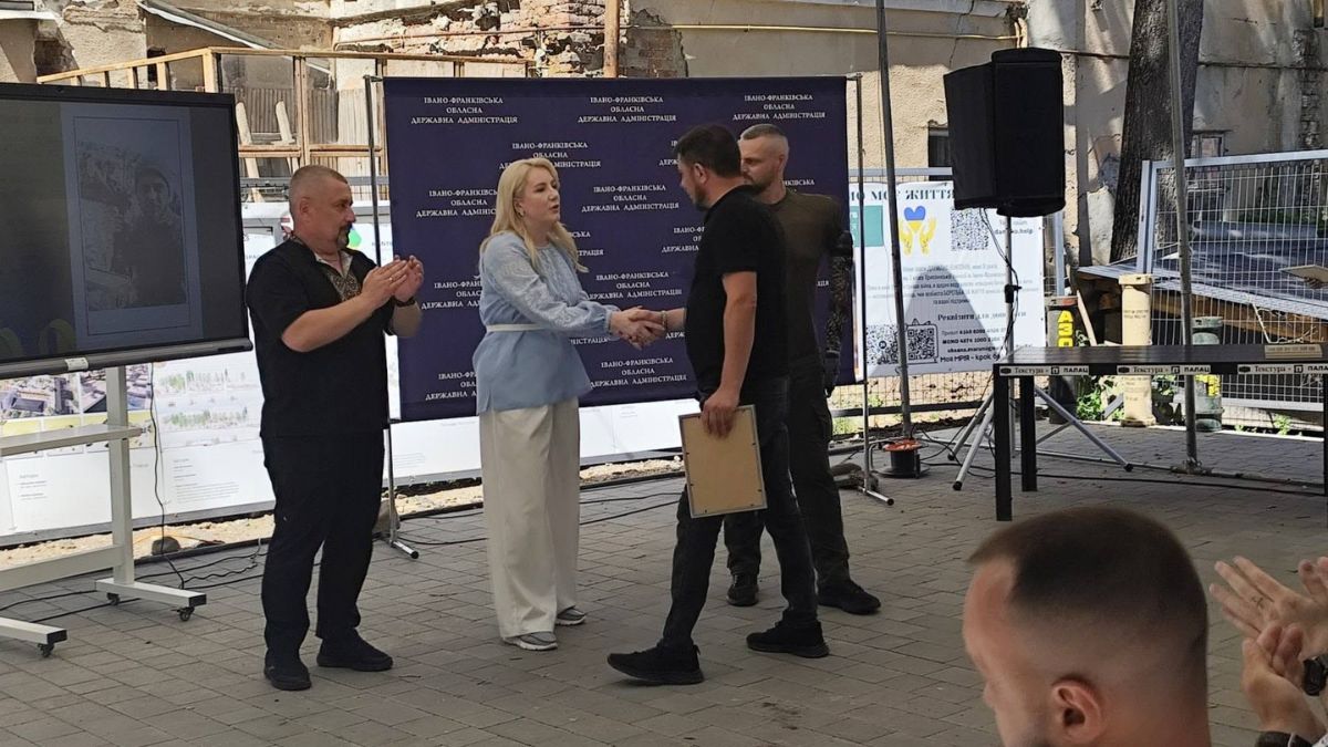 Ветеран Сергій Середа отримав сертифікат на житло