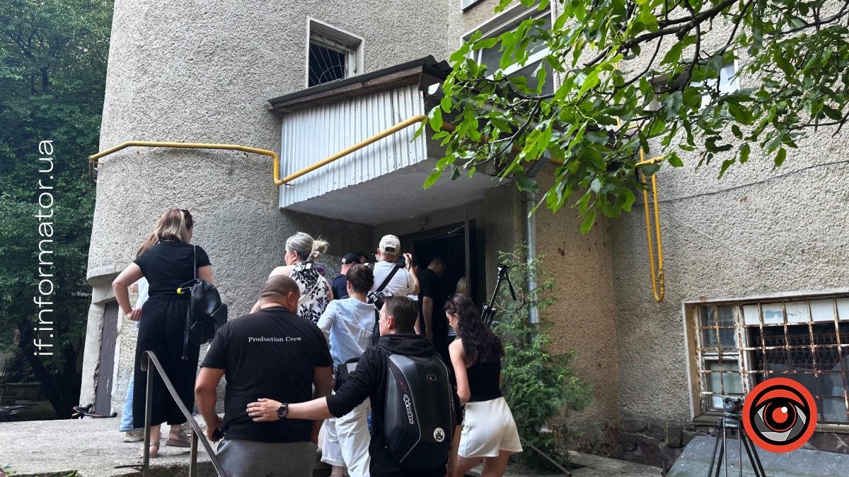 У Франківську пояснили затримку відновлення будинку на Коновальця після атаки дрона
