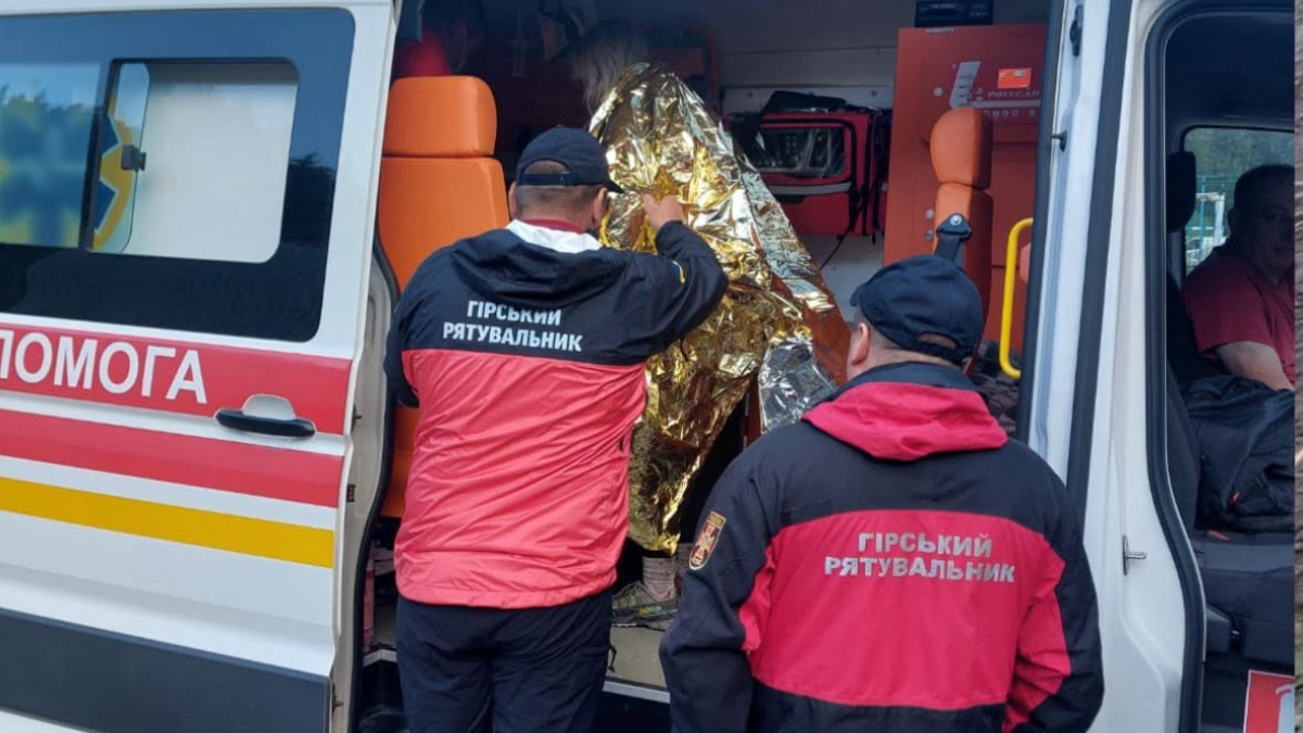 У Карпатах туристка постраждала від удару блискавки