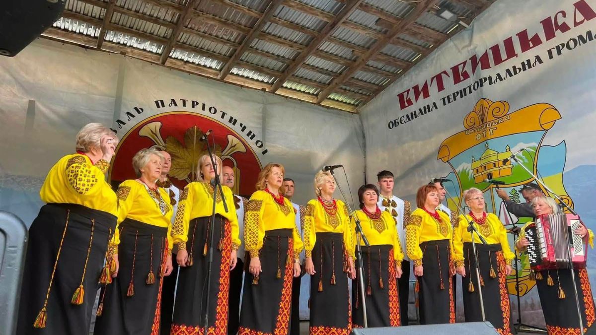 На Калущині відбувся фестиваль Яворина