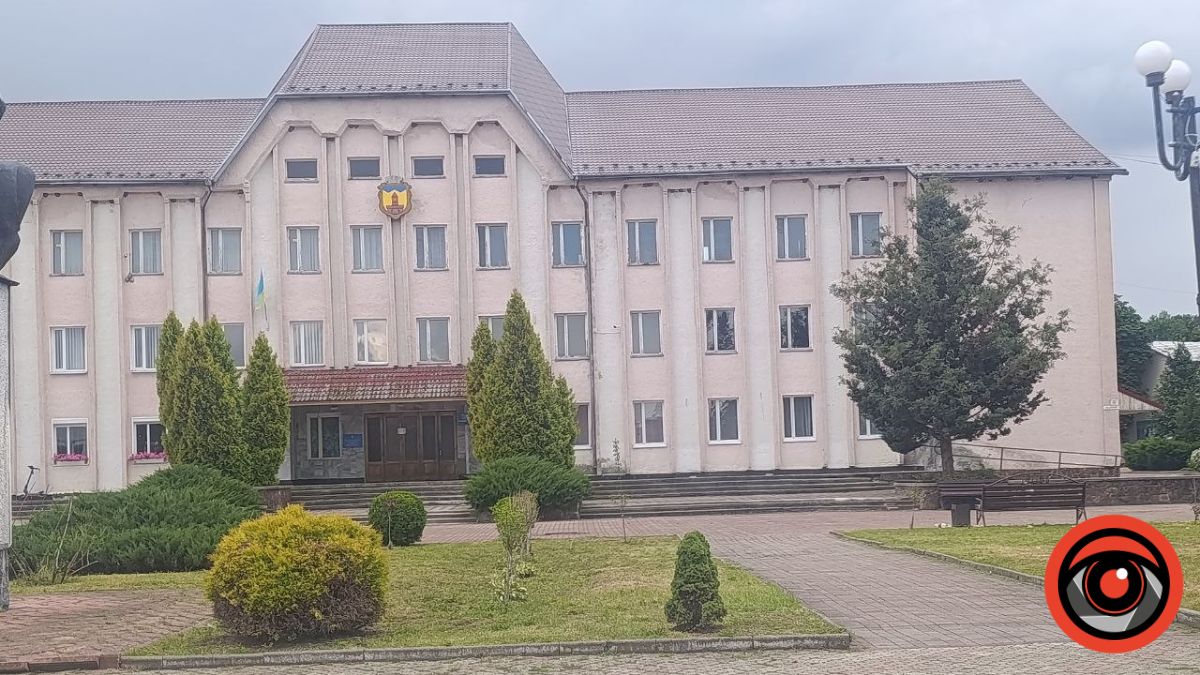 Головна площа Рожнятова Єдності