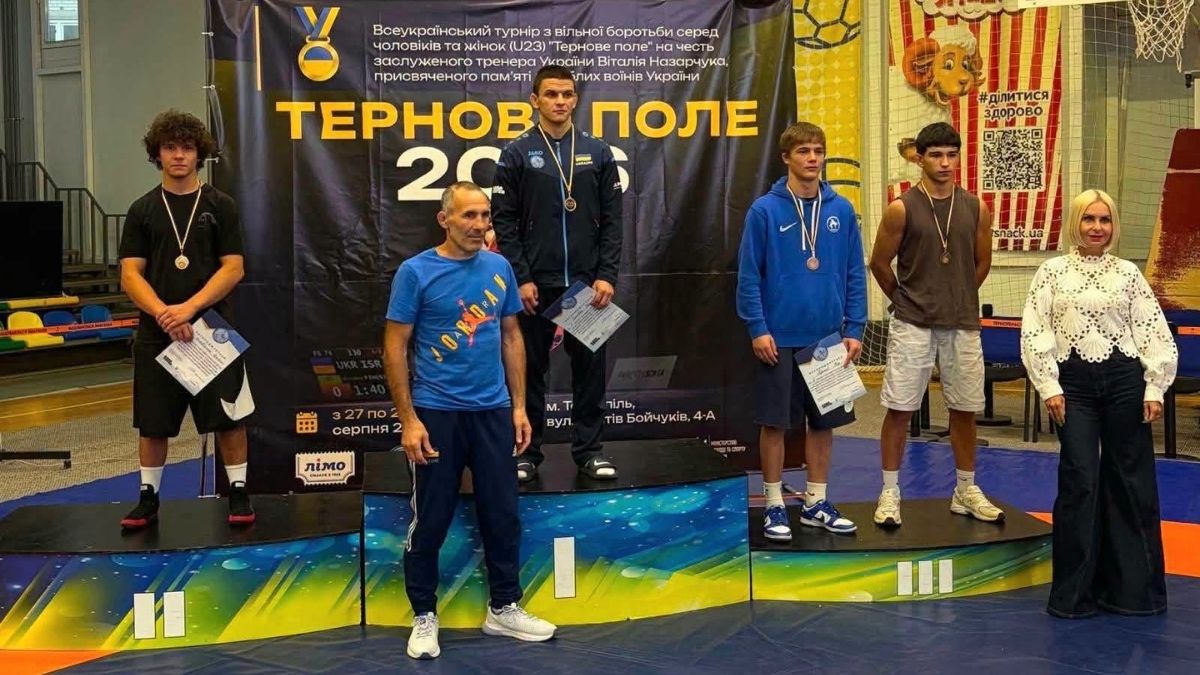 Три путівки на змагання