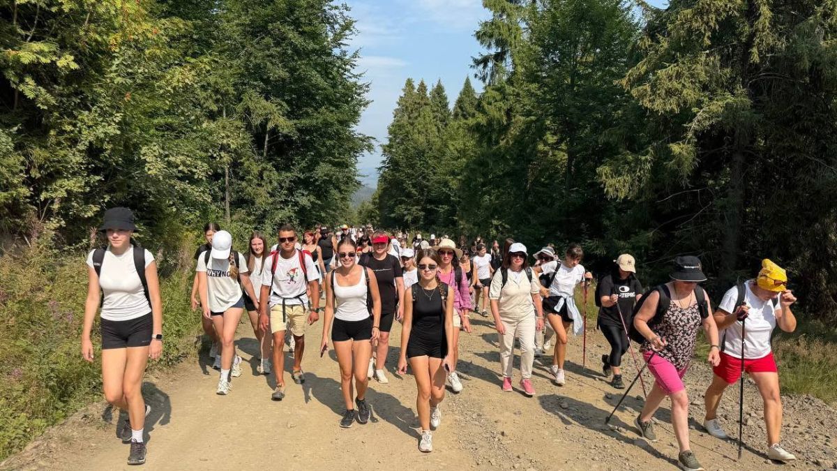 Парафіяни з Голиня покорили гору