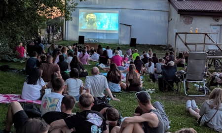 Перший цього літа кіновечір під відкритим небом відбувся у Калуші