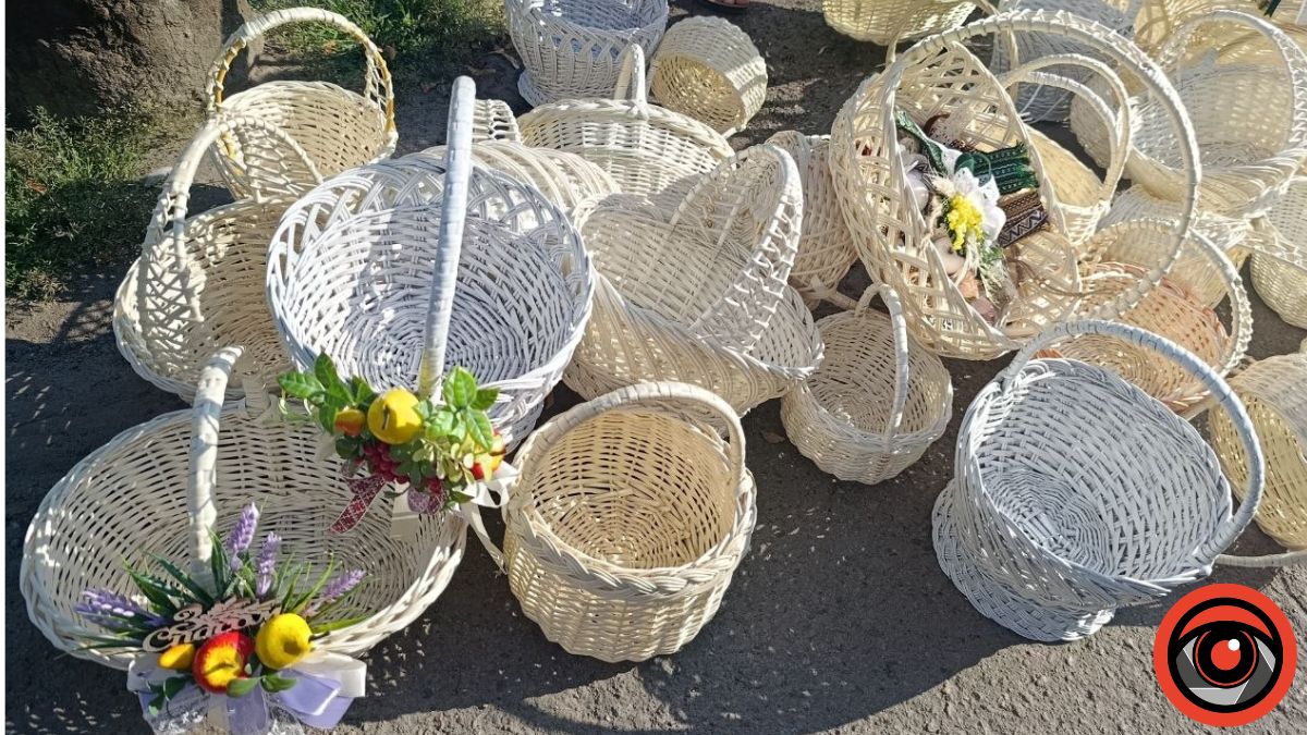 Ціни на кошики у Калуші на свято Спаса
