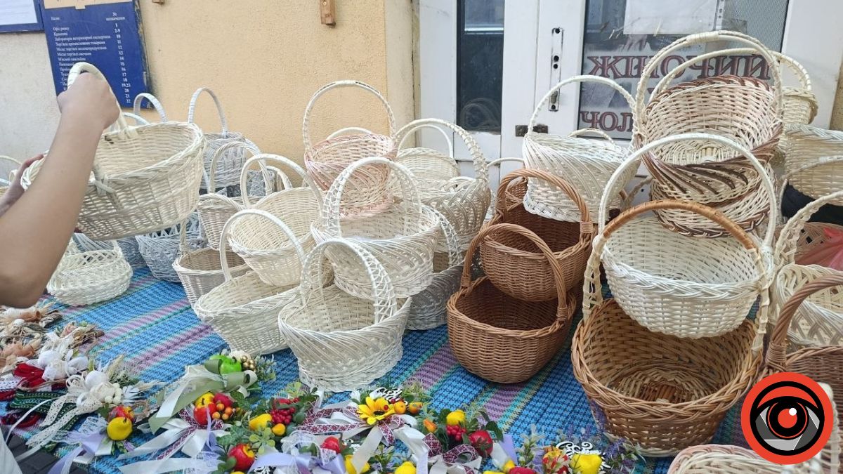 Ціни на кошики у Калуші на свято Спаса