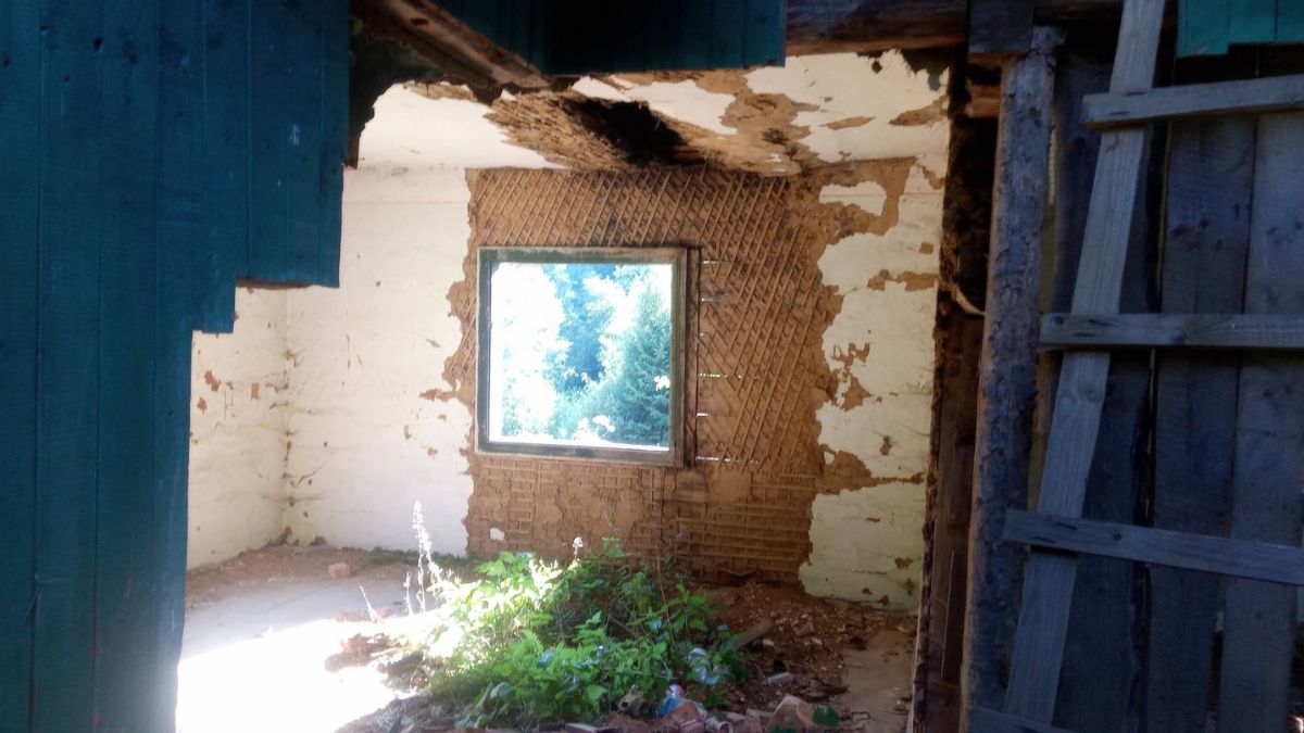 У Козаківці зруйнований будинок Пласту