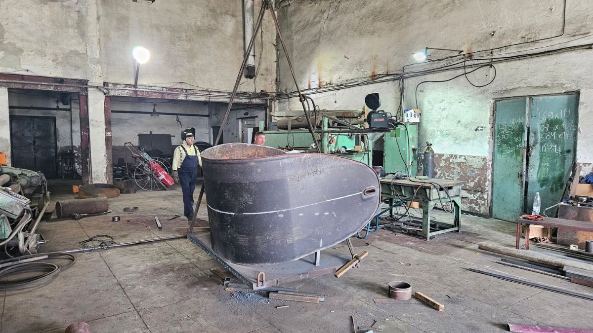 У Новому Мізуні встановили 8-метрову рогатку