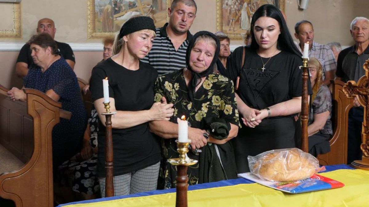 Калуська громада похоронила Івана Луцького