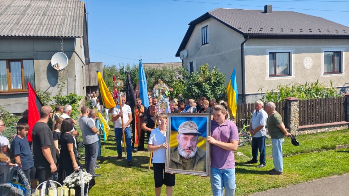 Похорон Героя Андрія Зорія з Крехович