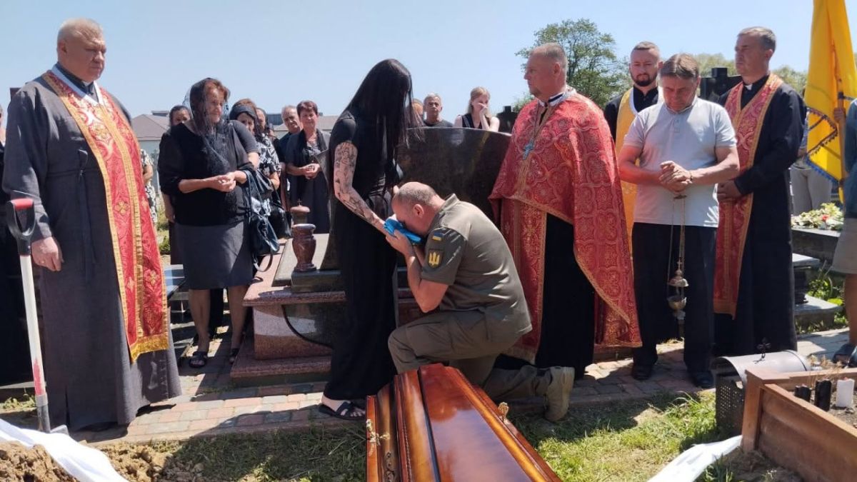 Похорон Героя Андрія Зорія з Крехович