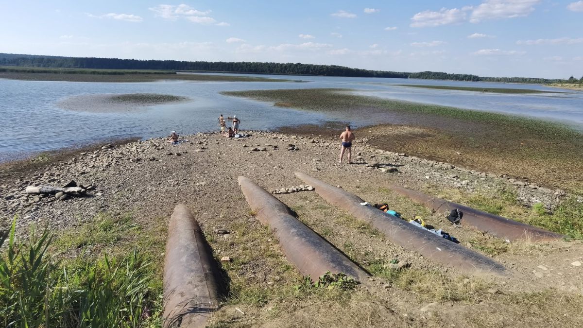У Рожнятові на водосховищі маловоддя