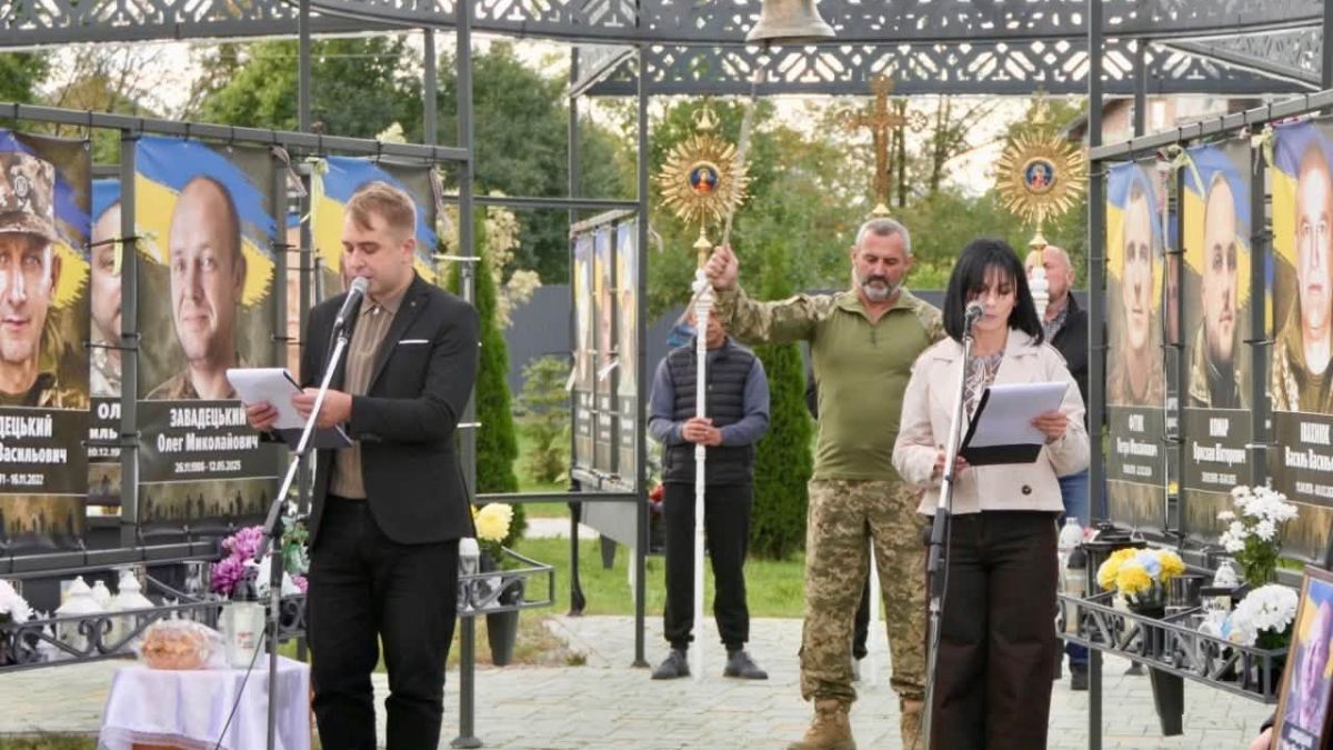 У Голині вручили відзнаки родинам полеглих захисників