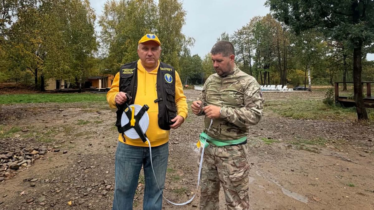 Гойдалку на Калущині занесли в рекорд України