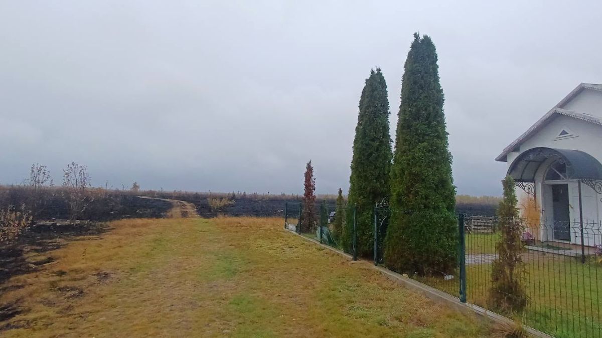 У селі на Калущині згоріли городи й майно, а капличка вціліла